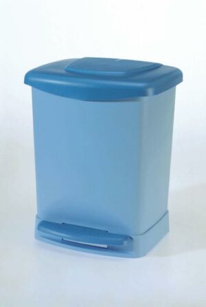 Cubo pedal plástico cuadrado 25 l