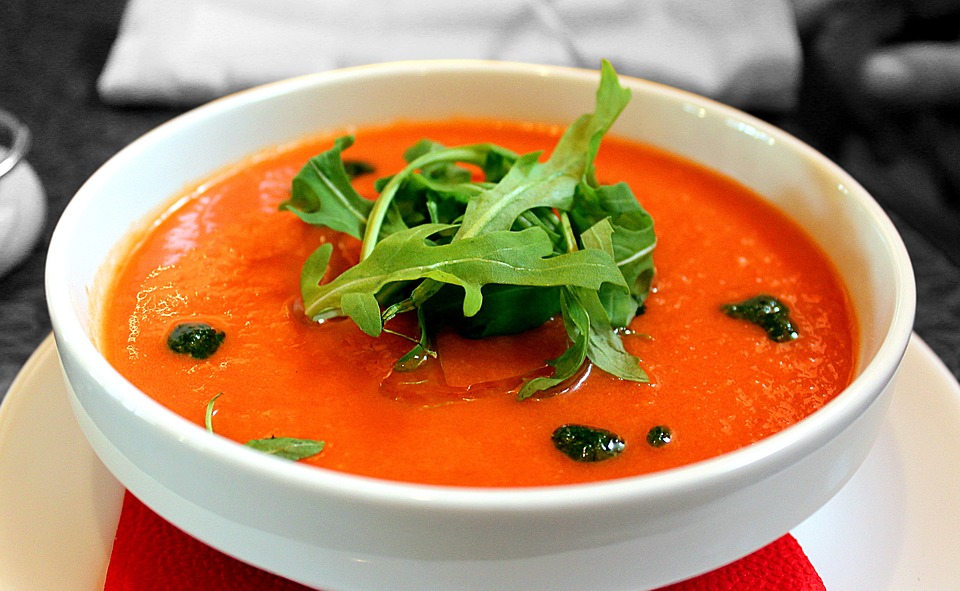 ¿En qué se diferencian el gazpacho y el salmorejo?