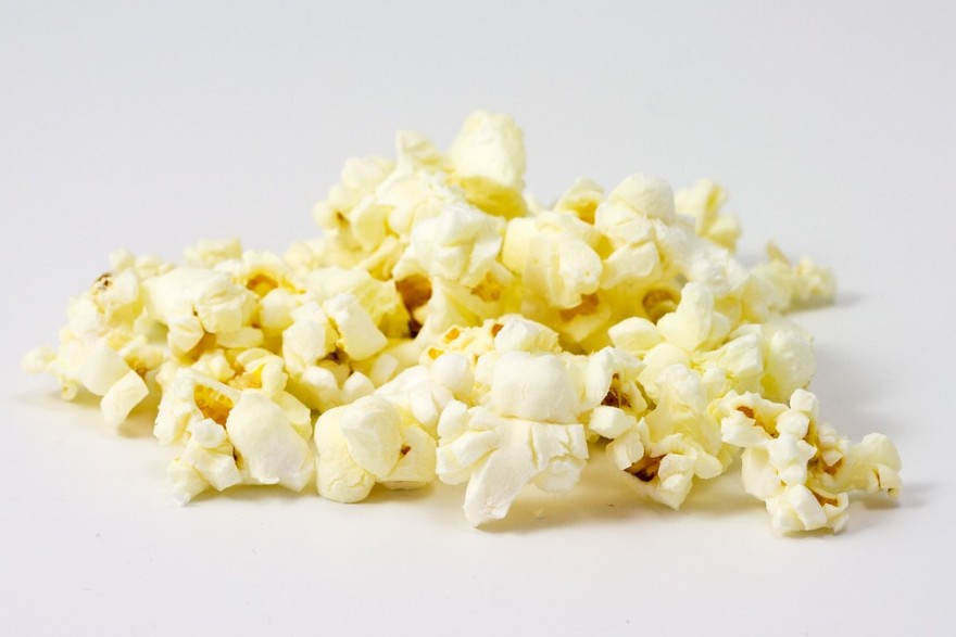 por qué comemos palomitas de maíz en el cine